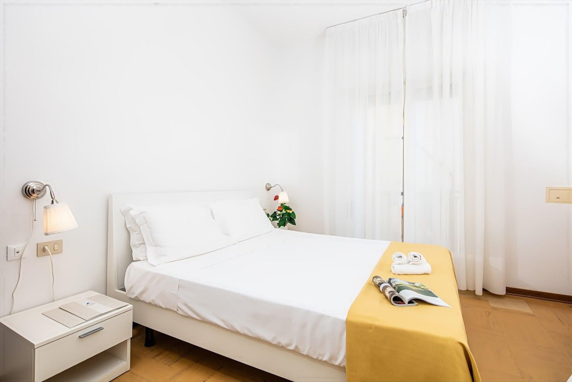 Astor 3*